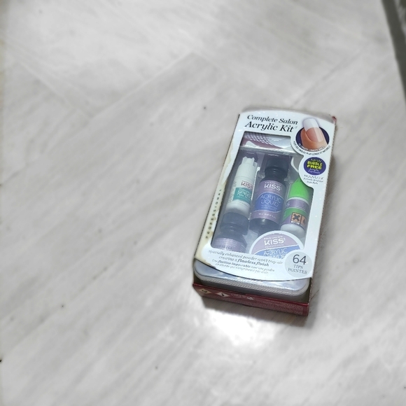 Kiss Other - Kiss complete salon acrylic kit